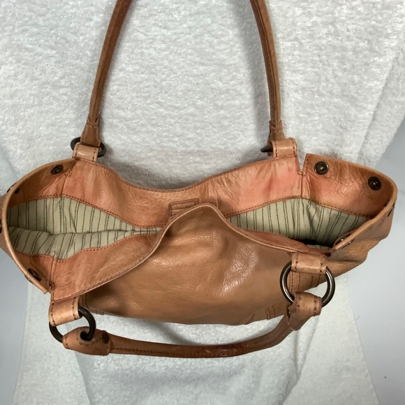 Frye Melissa Leather Beige/Peach Shoulder Bag - Picture 4 of 16